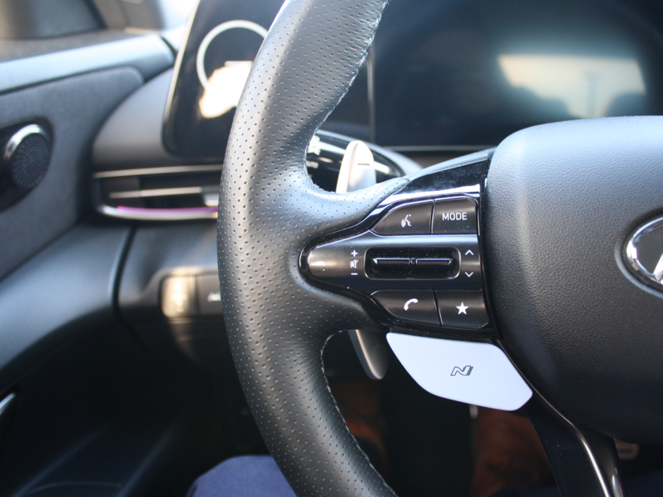 2023 Hyundai Elantra N Base-19