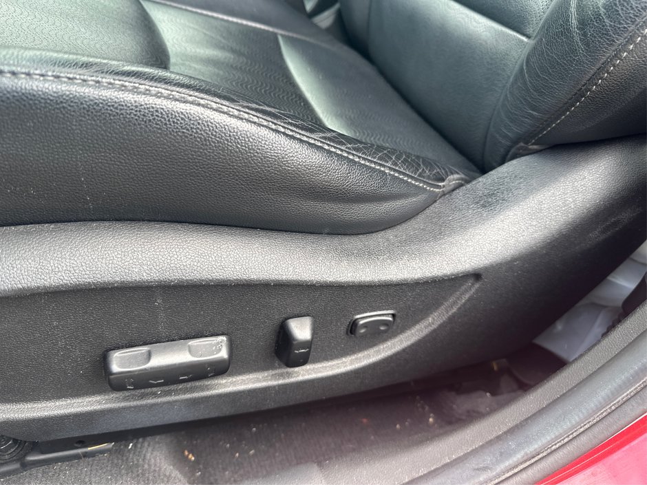2013 Hyundai Elantra Limited-15