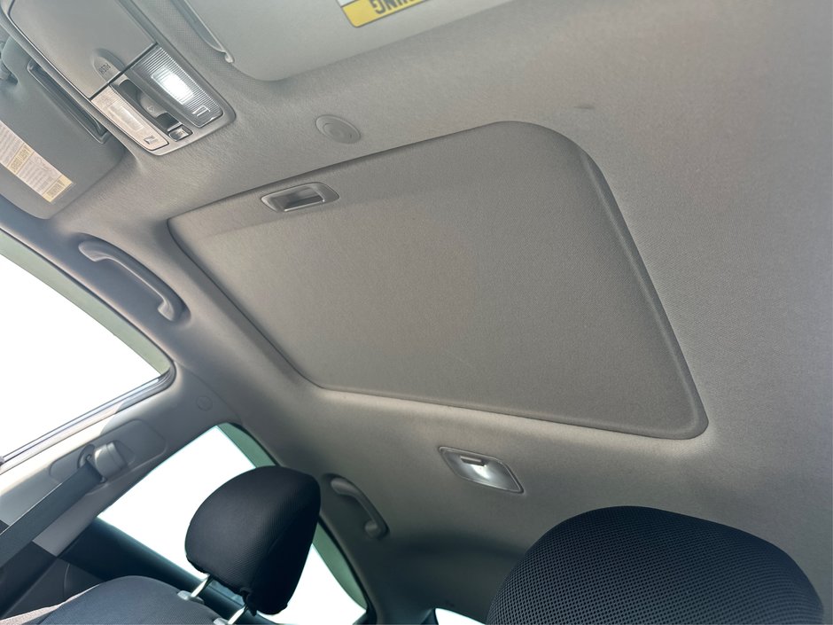 2013 Hyundai Elantra GLS-16