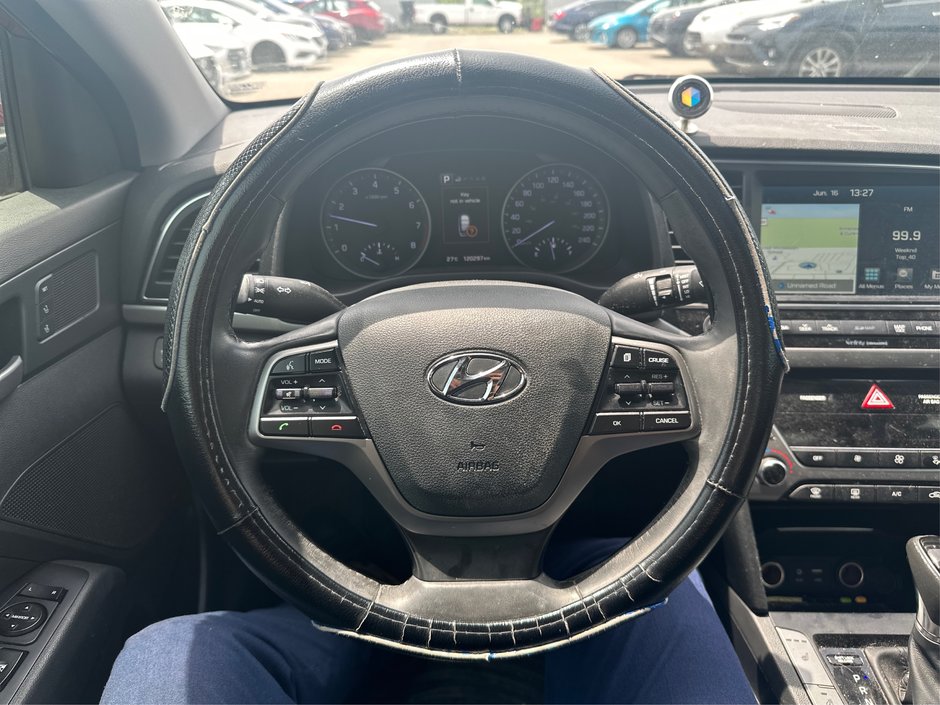 2017 Hyundai Elantra Limited-13