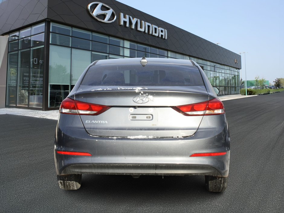 2017 Hyundai Elantra GL-4