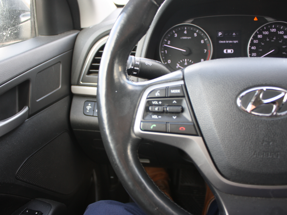 2017 Hyundai Elantra GL-13