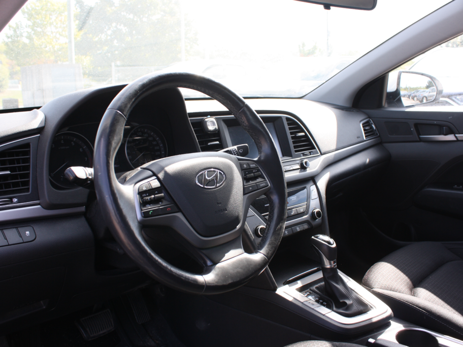 2018 Hyundai Elantra GL-12