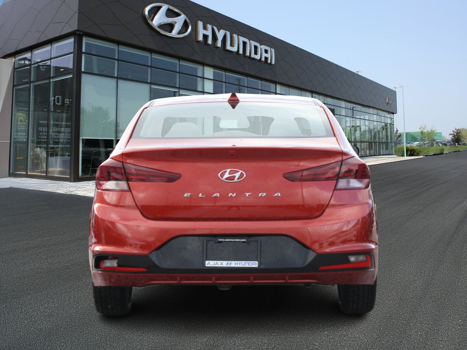 2020 Hyundai Elantra Luxury-4