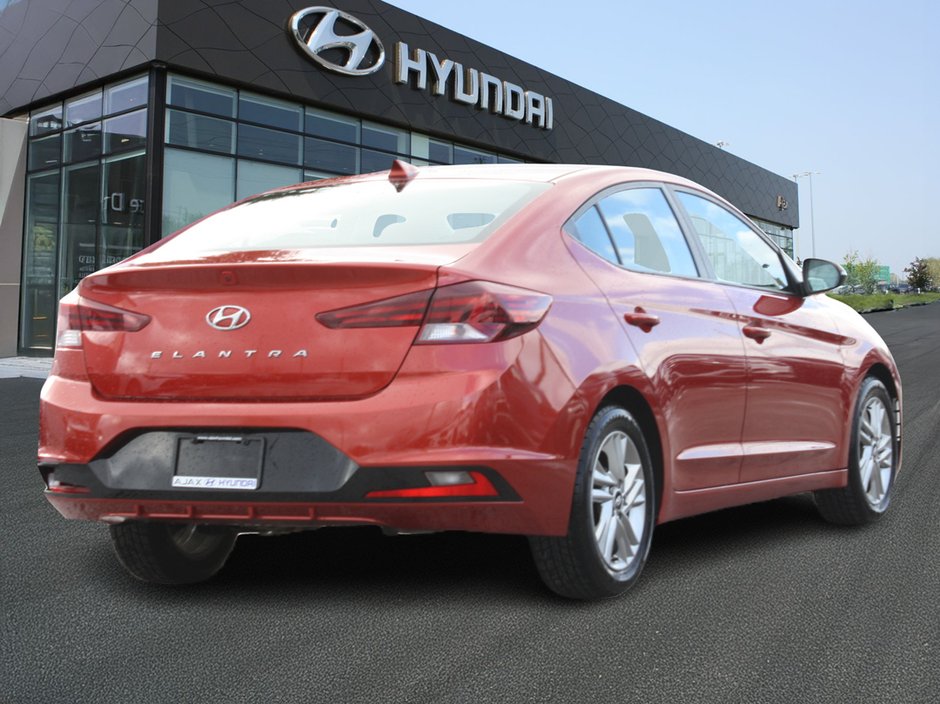 2020 Hyundai Elantra Luxury-3