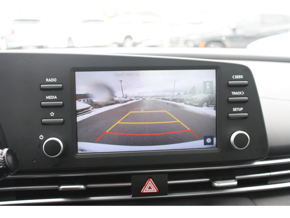 2021 Hyundai Elantra Preferred-16