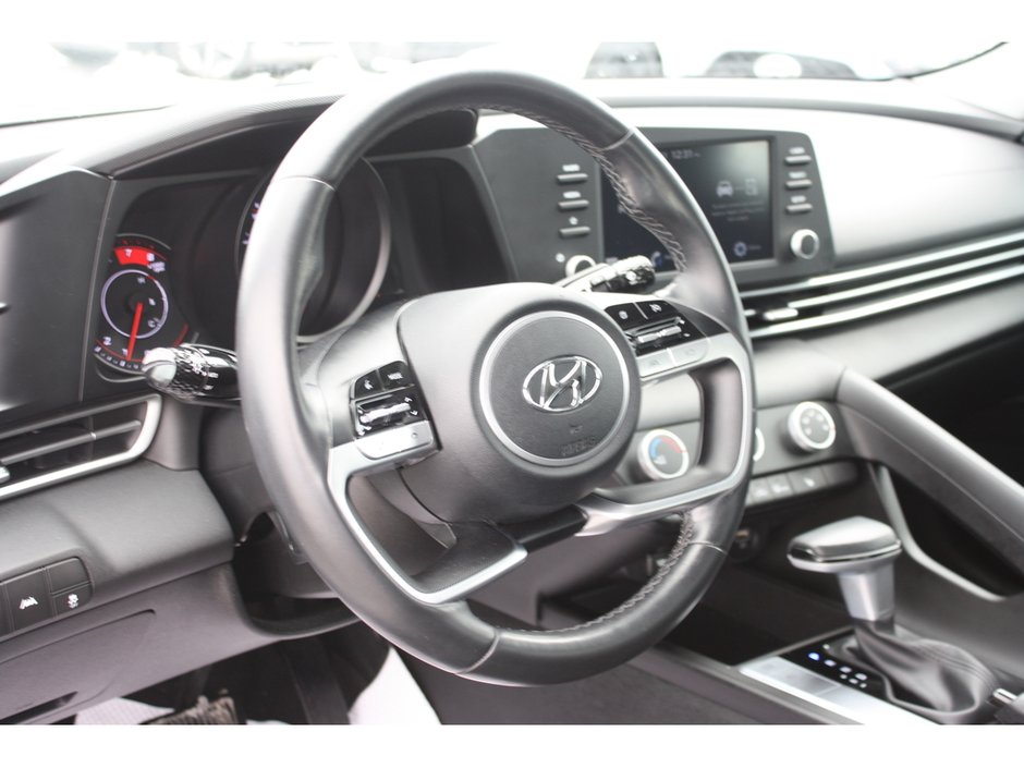 2021 Hyundai Elantra Preferred-11