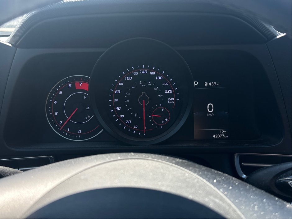 2022 Hyundai Elantra Preferred-12