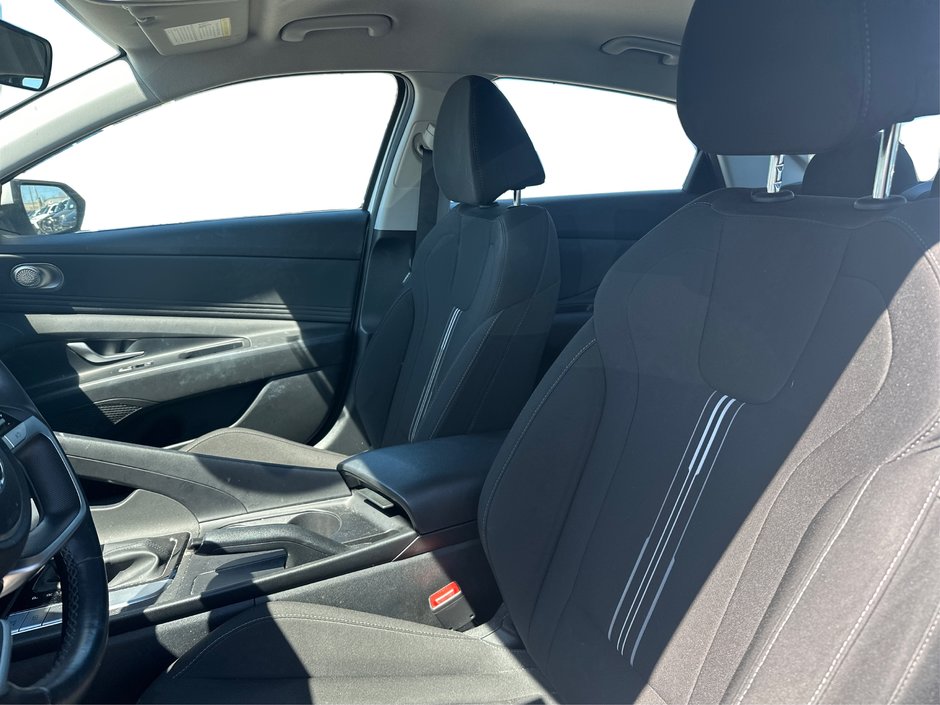 2022 Hyundai Elantra Preferred-8
