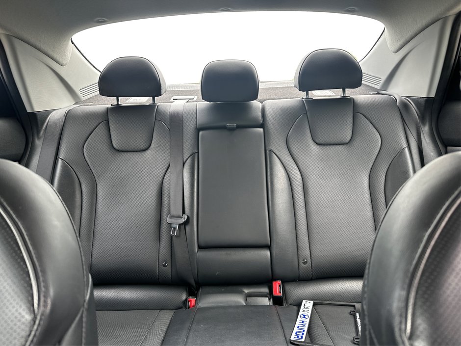 2022 Hyundai Elantra Ultimate-11