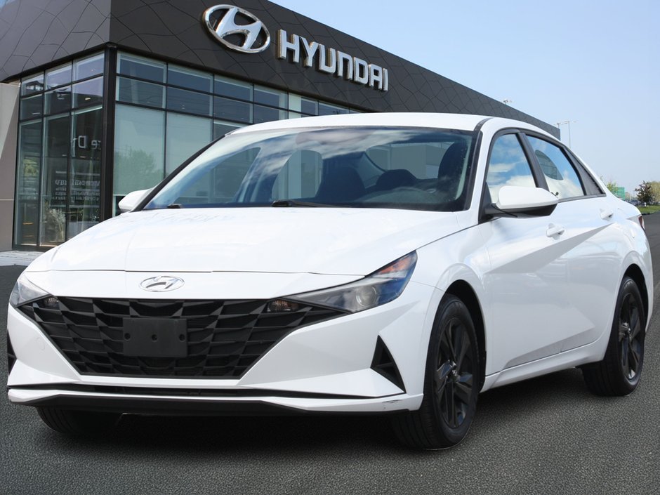 2022 Hyundai Elantra Preferred-0