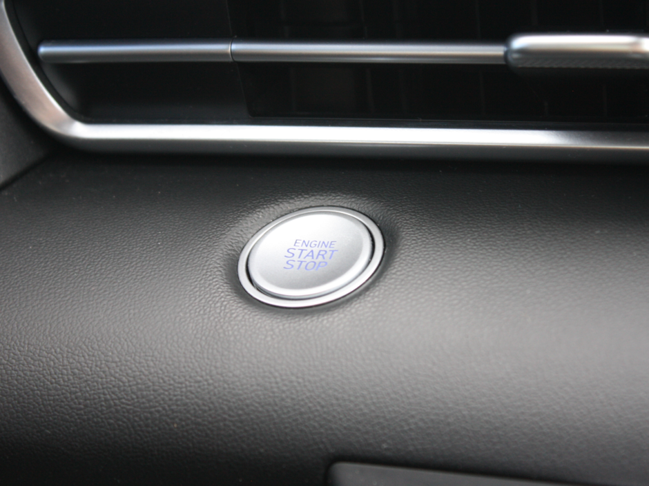 2022 Hyundai Elantra Preferred-24