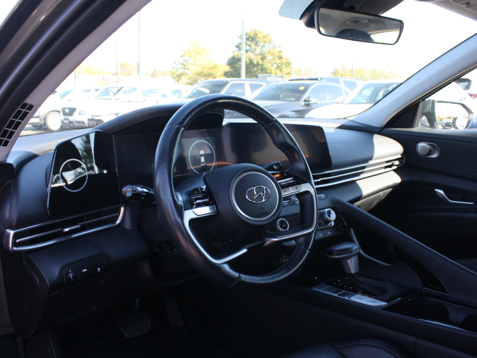 2023 Hyundai Elantra Luxury-13