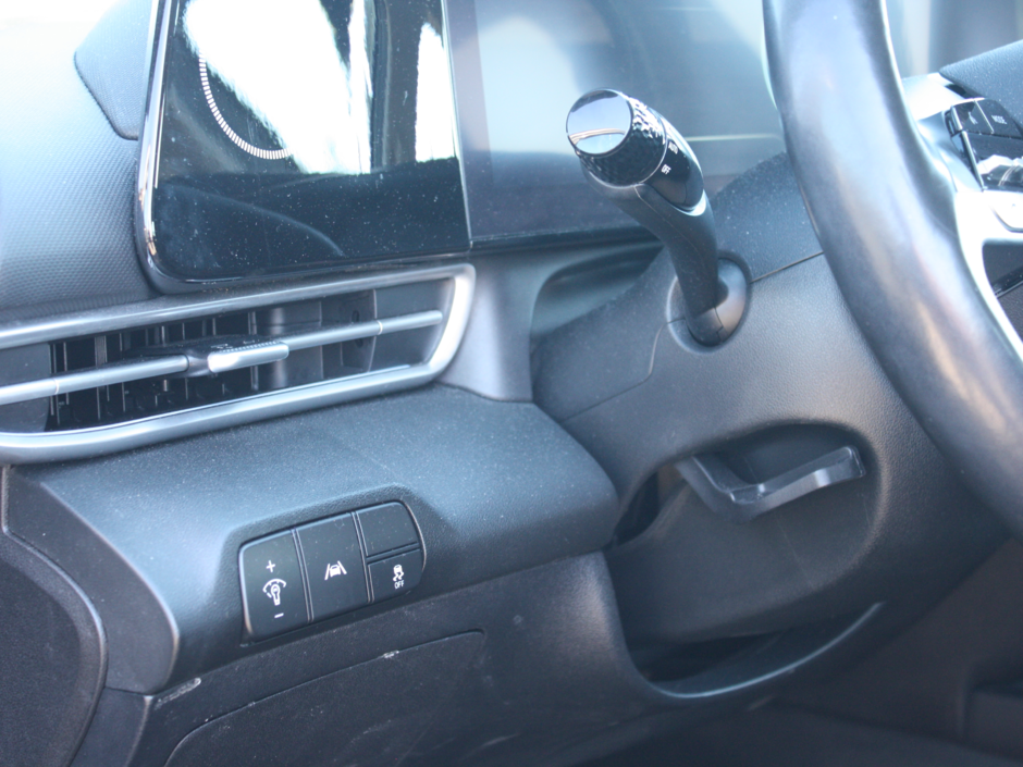 2023 Hyundai Elantra Luxury-15