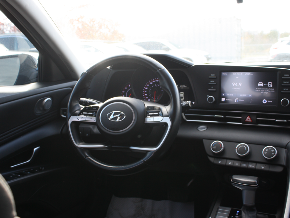 2023 Hyundai Elantra Preferred-17