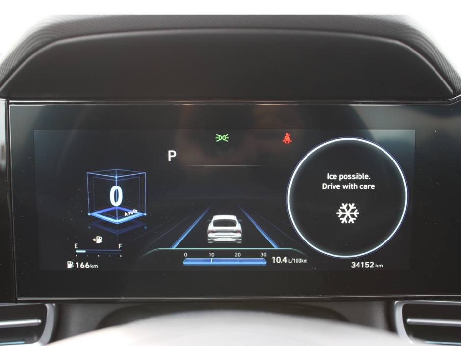 2023 Hyundai Elantra Luxury-13