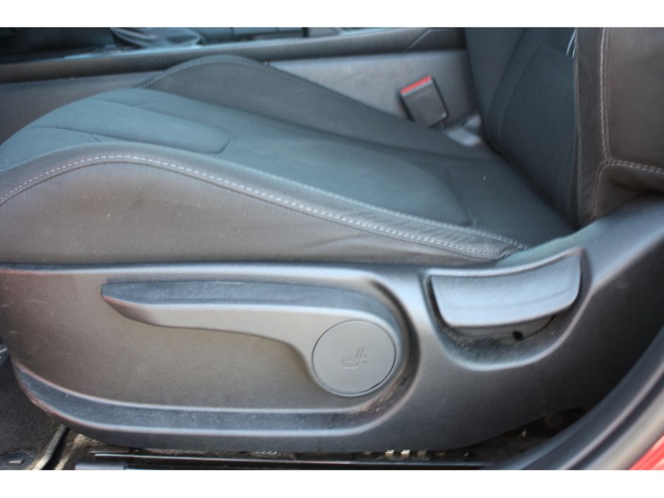 2023 Hyundai Elantra Preferred-9