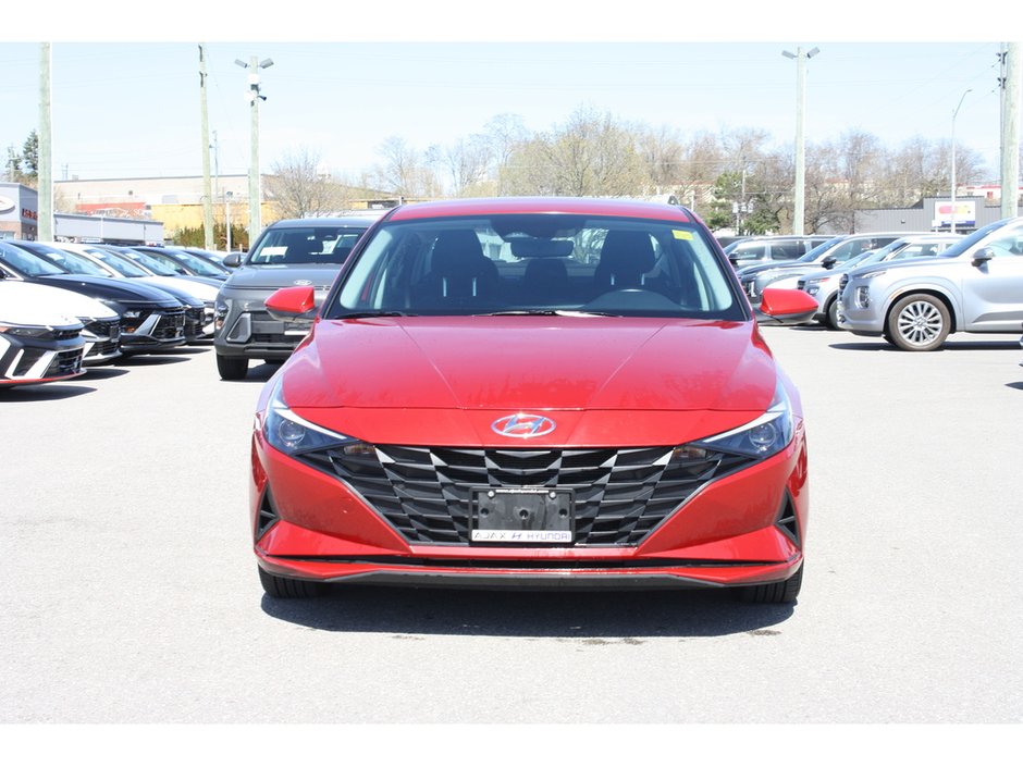 2023 Hyundai Elantra Preferred-1