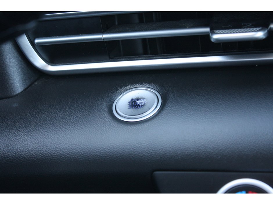 2023 Hyundai Elantra Preferred-12
