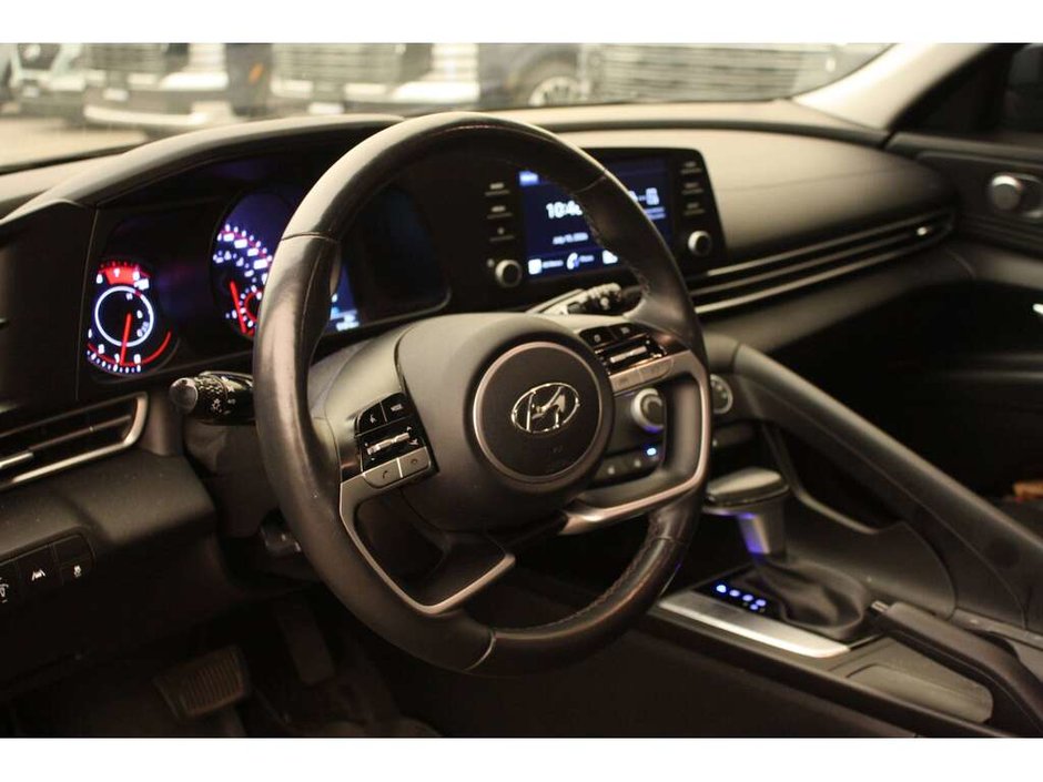 2023 Hyundai Elantra Preferred-11