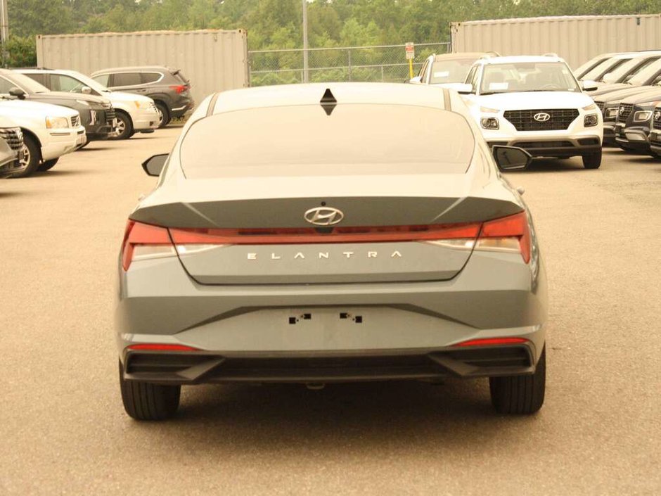2023 Hyundai Elantra Preferred-4