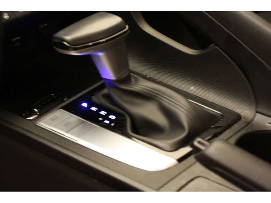 2023 Hyundai Elantra Preferred-12