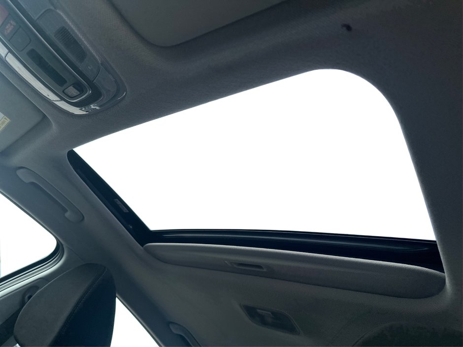2024 Hyundai Elantra Preferred-16