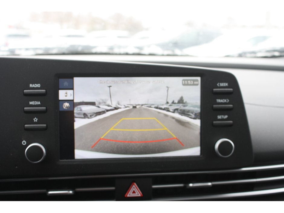 2024 Hyundai Elantra Preferred-16