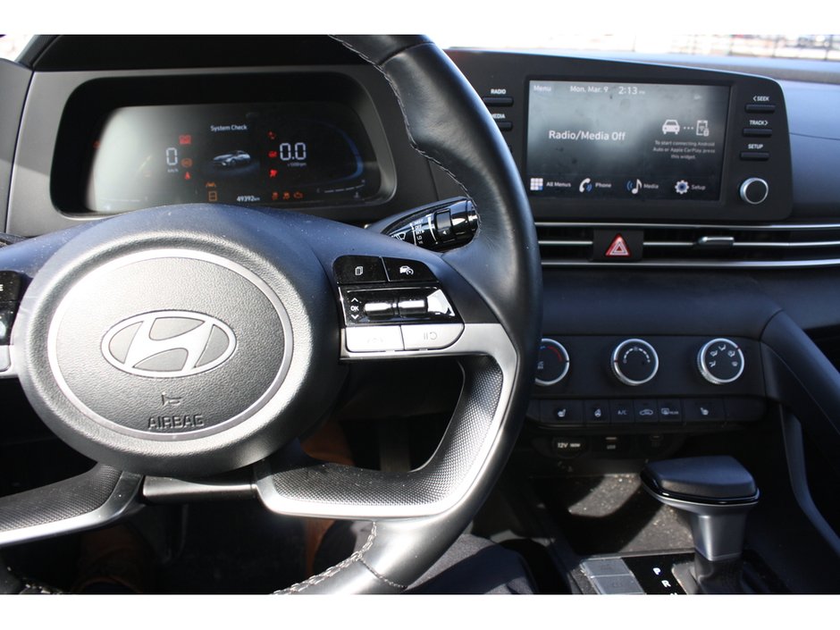 2024 Hyundai Elantra Preferred-14