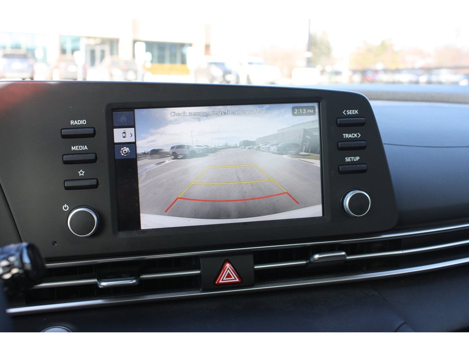 2024 Hyundai Elantra Preferred-16