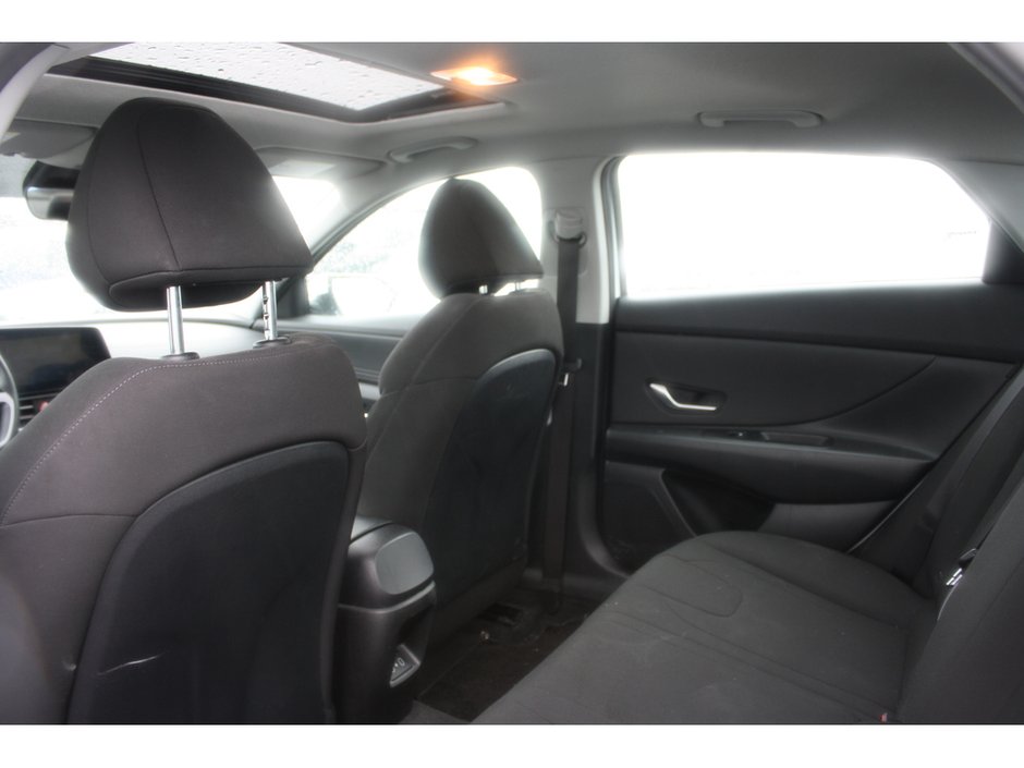 2024 Hyundai Elantra Preferred-6