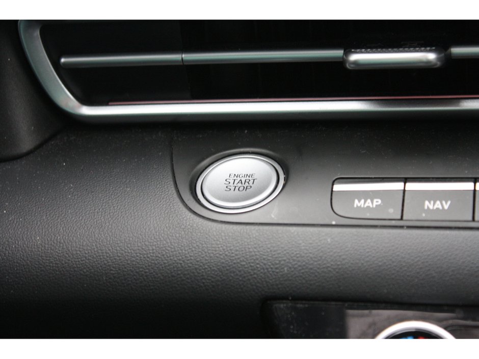 2024 Hyundai Elantra Preferred-10