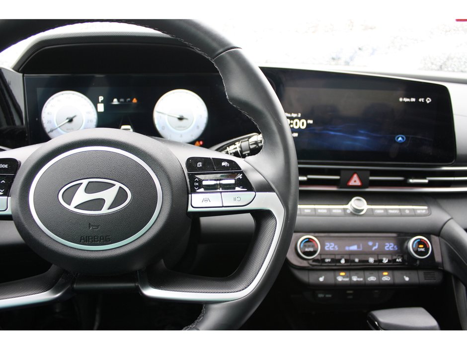 2024 Hyundai Elantra Preferred-14