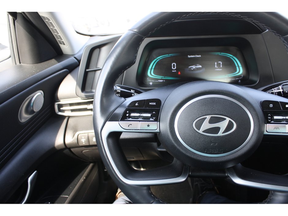 2024 Hyundai Elantra Preferred-13