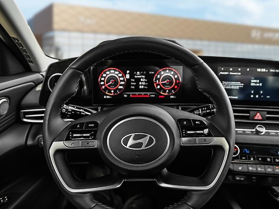2025 Hyundai Elantra Luxury-11