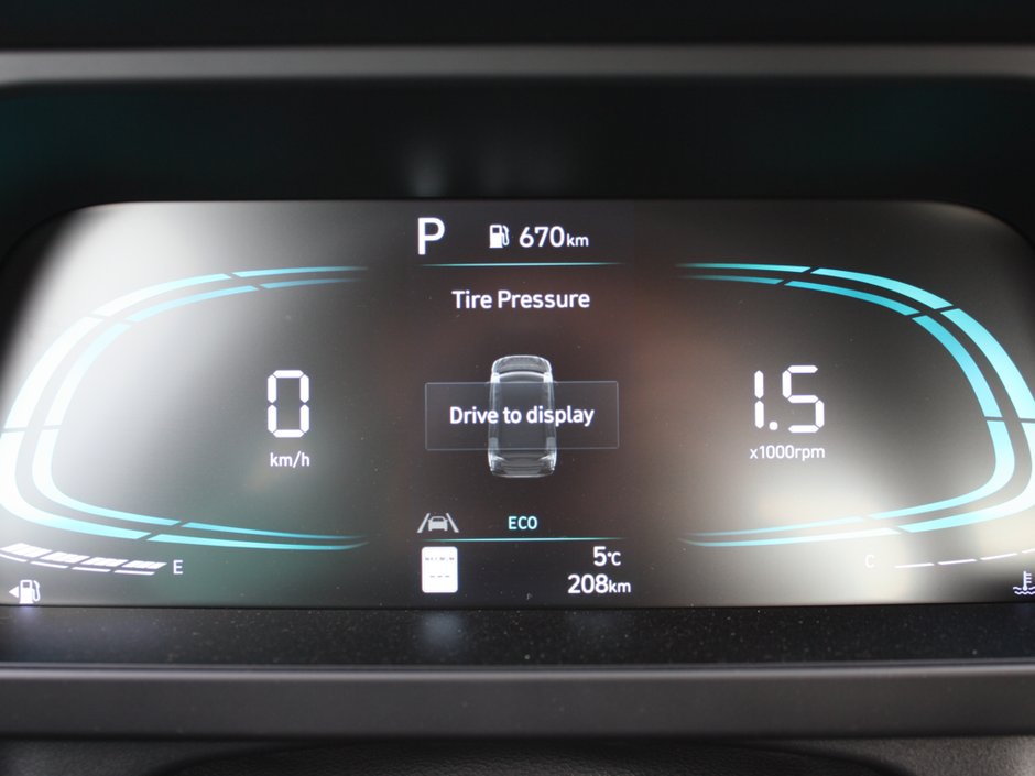 2025 Hyundai Elantra Preferred-12