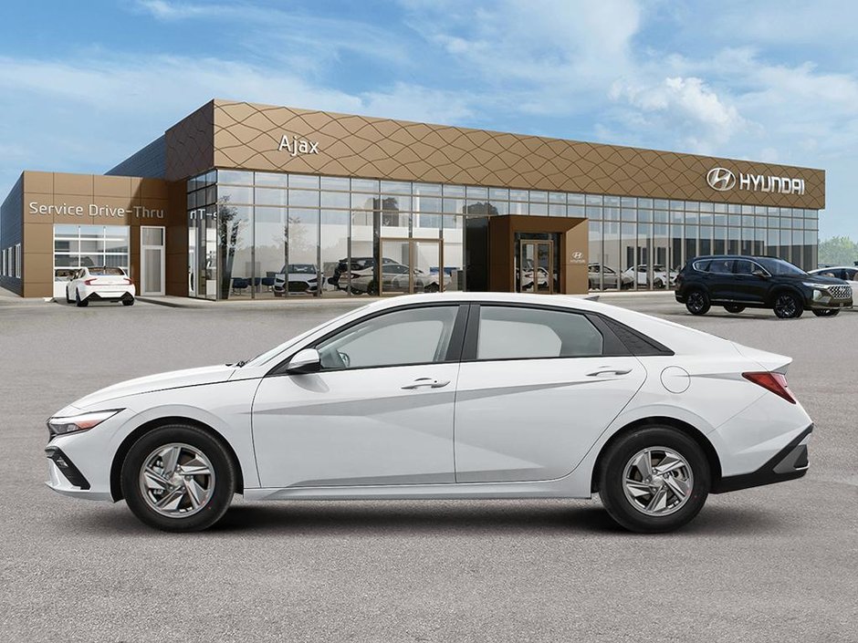 2025 Hyundai ELANTRA Essential-2