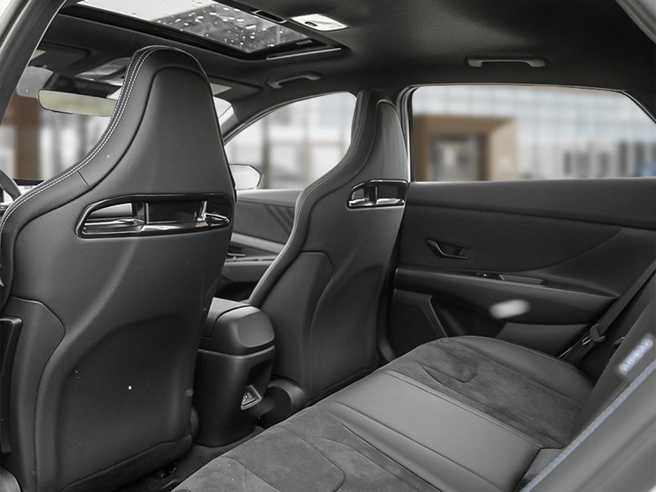 2025 Hyundai ELANTRA N Manual-16