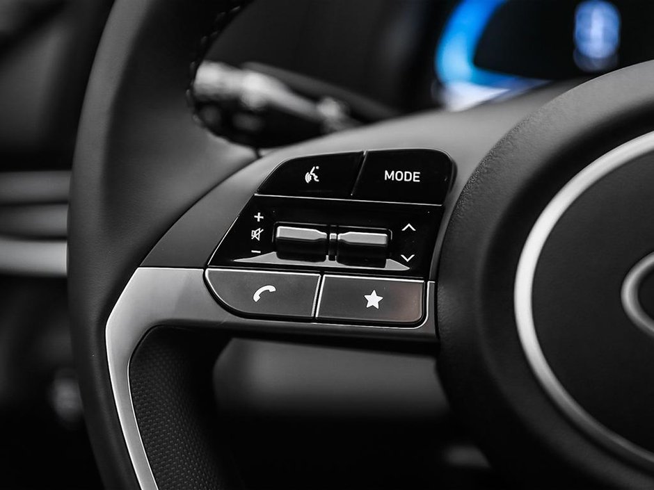 2025 Hyundai ELANTRA Preferred-12