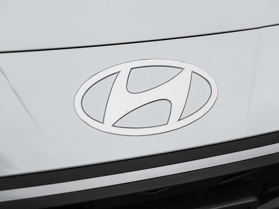 2025 Hyundai ELANTRA Essential-7