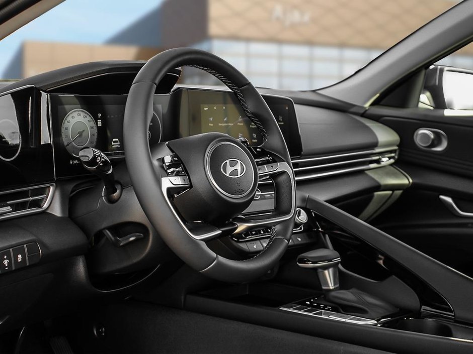 2026 Hyundai Elantra Luxury-10