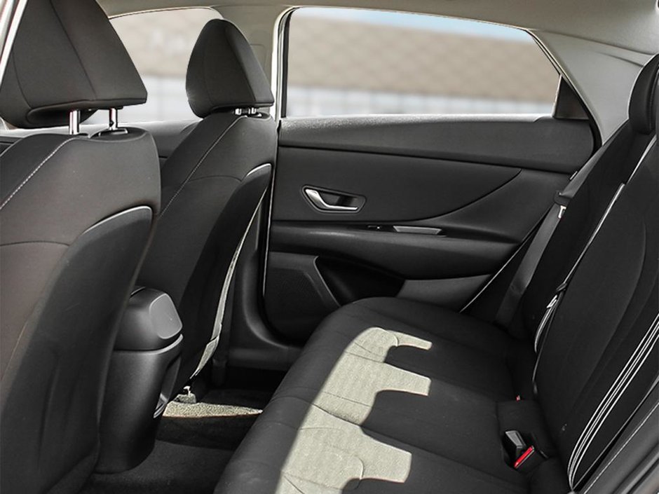 2026 Hyundai Elantra Preferred with Tech Pkg-18