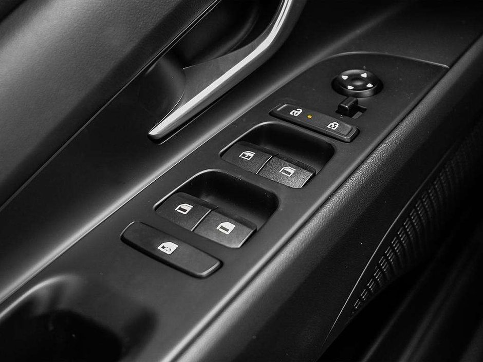 2026 Hyundai Elantra Essential-14