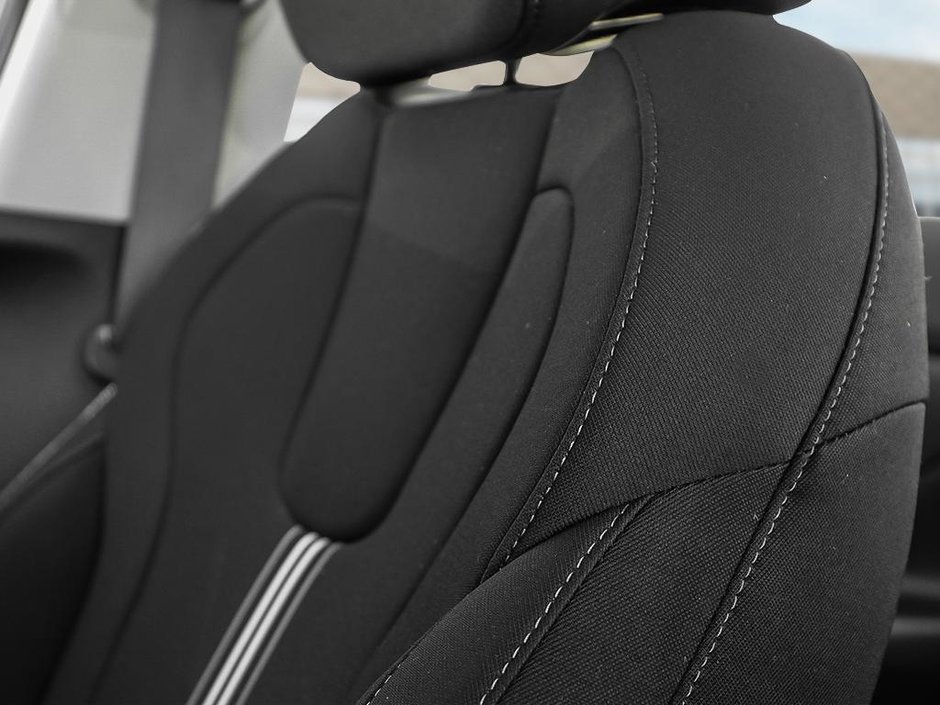 2026 Hyundai Elantra Preferred with Tech Pkg-17