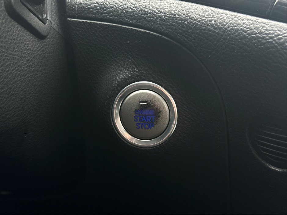 2013 Hyundai Genesis 3.8-20
