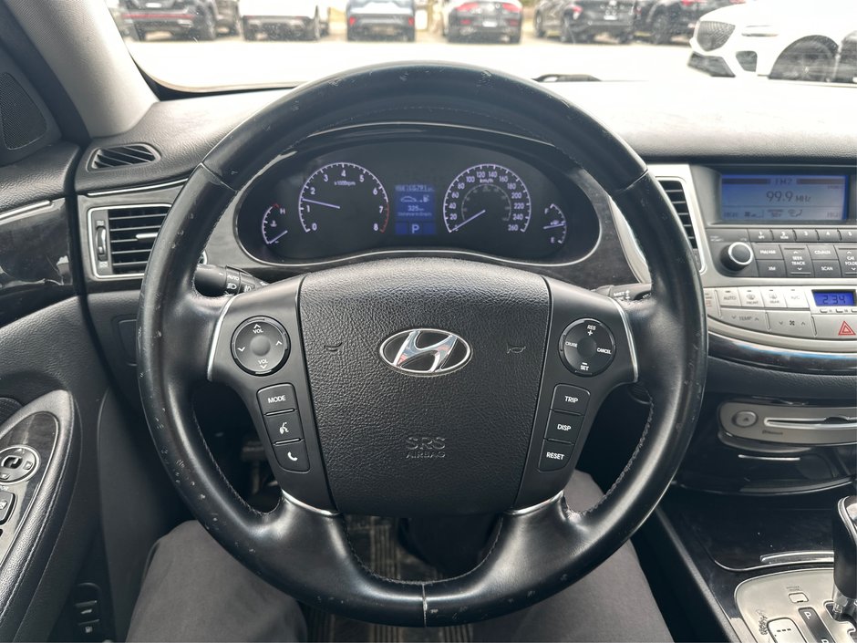 2013 Hyundai Genesis 3.8-14