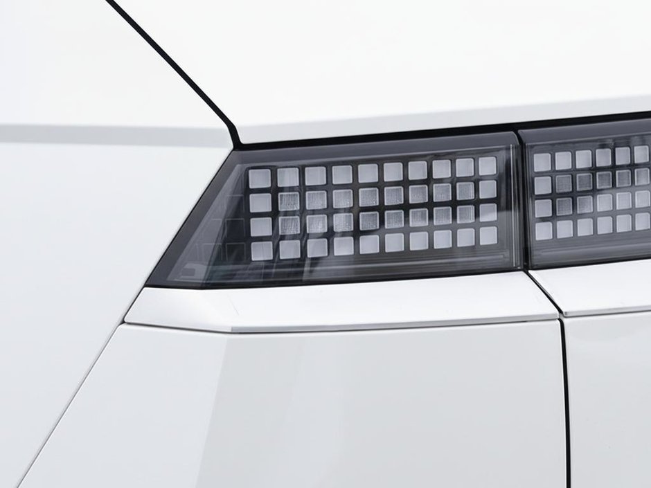 2026 Hyundai Ioniq 5 Preferred AWD Long Range with Ultimate Package-9