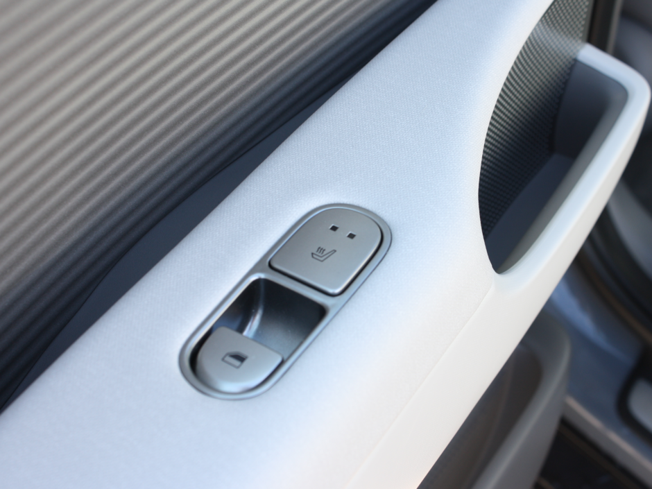 2024 Hyundai IONIQ 6 Ultimate-12