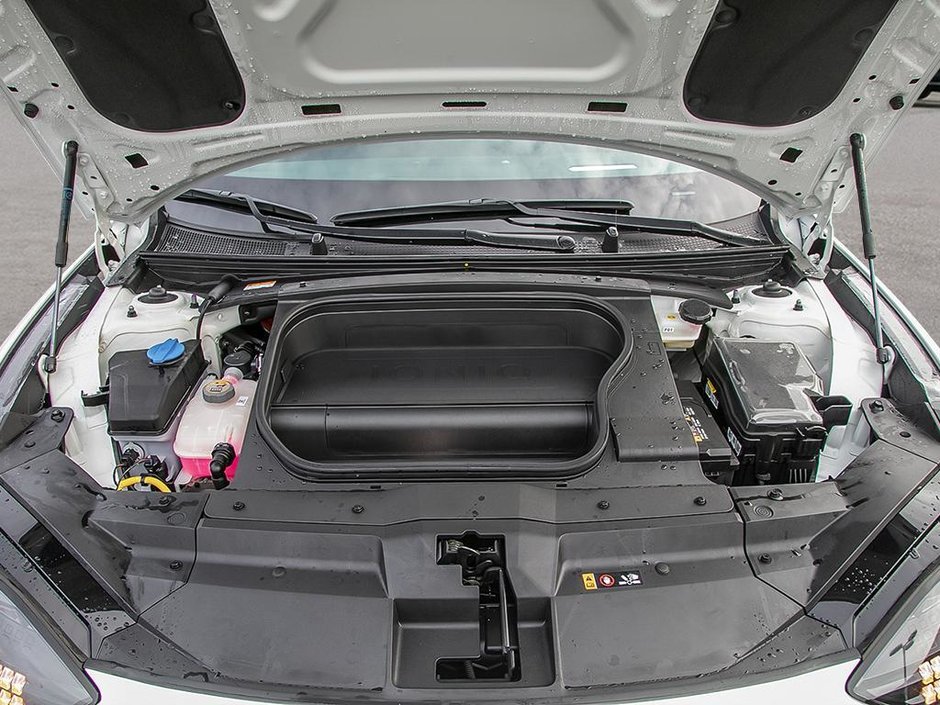 2025 Hyundai Ioniq 6 Preferred AWD Long Range with Ultimate Package-5