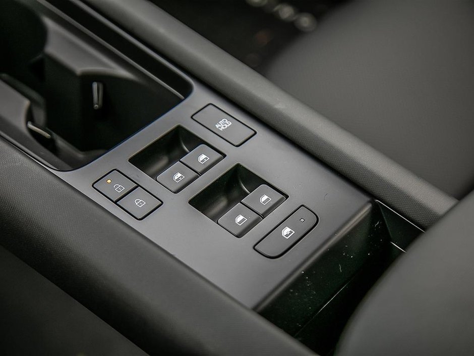 2025 Hyundai IONIQ 6 Preferred AWD Long Range with Ultimate Package-15